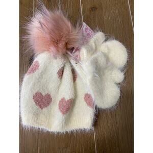 NWT Curls & Pearls couture cream pom hat with hearts and mittens